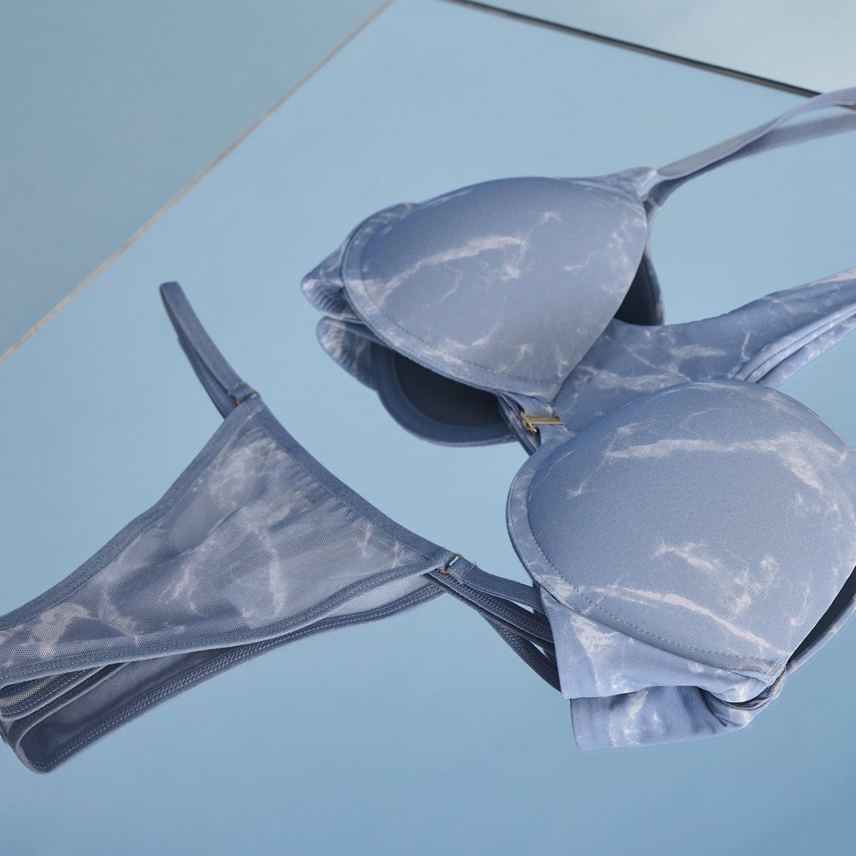 Fine Mesh Thong Marbled Sky - Image 4