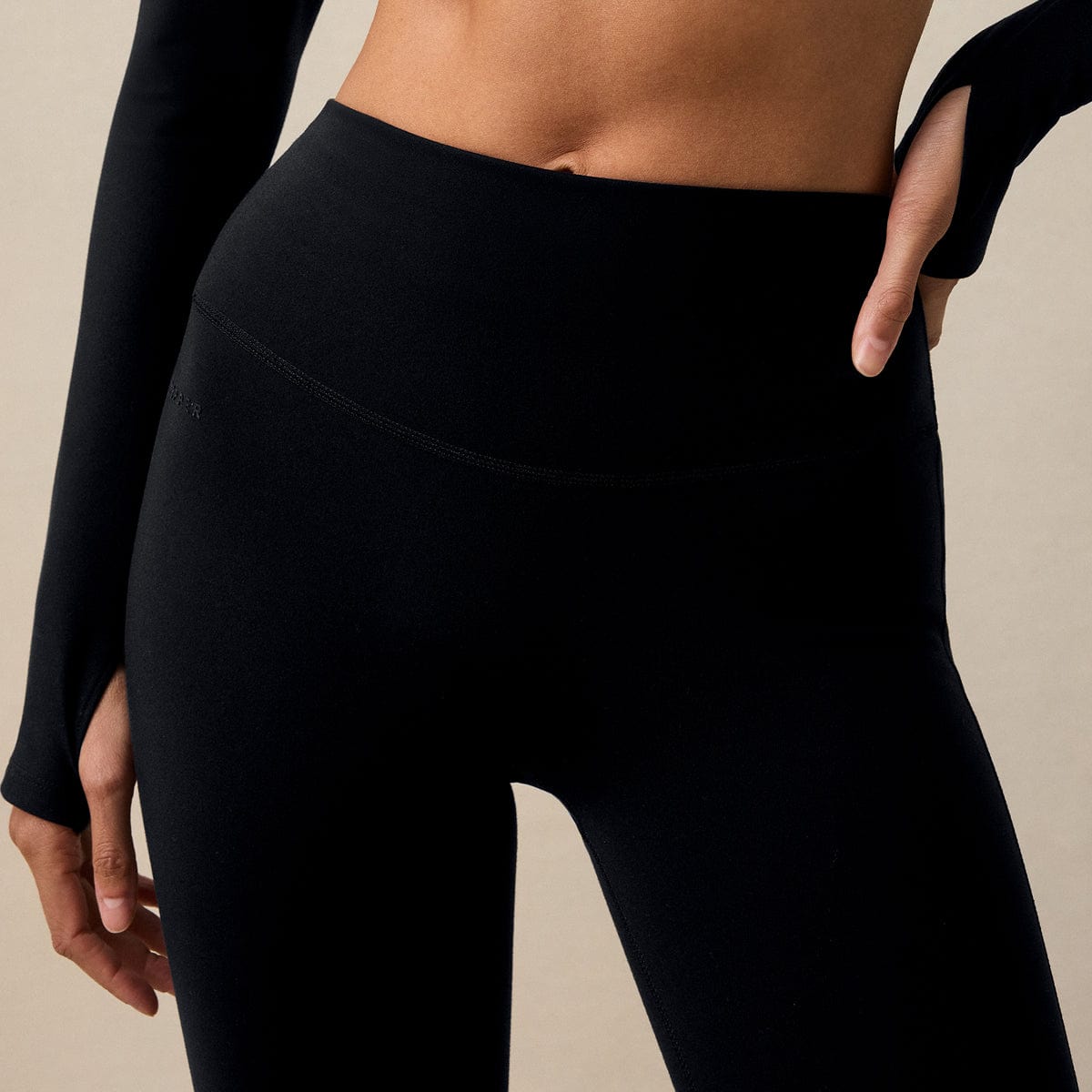 Sculpting Legging Black - Image 4